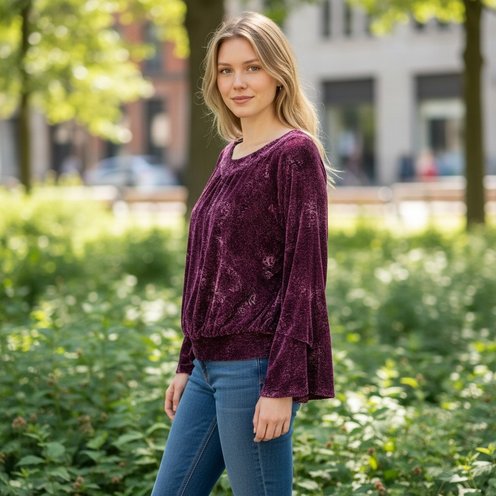 Free People Ginger Berry Top Womens Medium Purple Velvet Lace Boho‎ Bell Sleeve